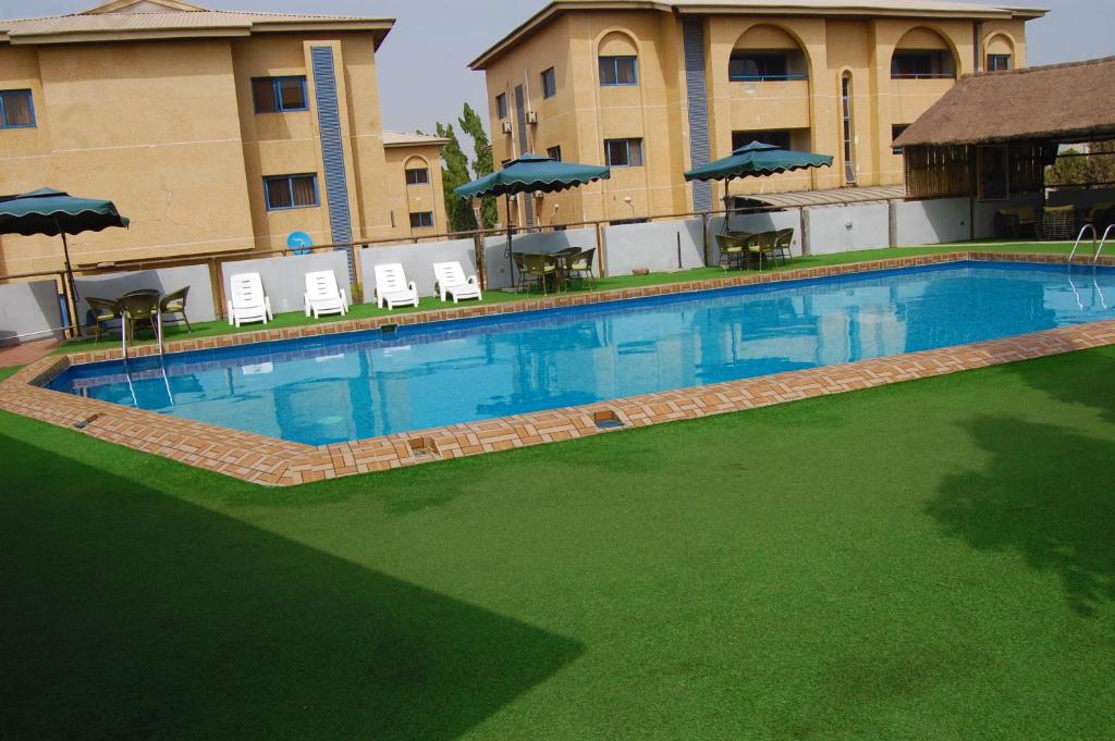 Hotels in Wuse 2 with Swimming Pools